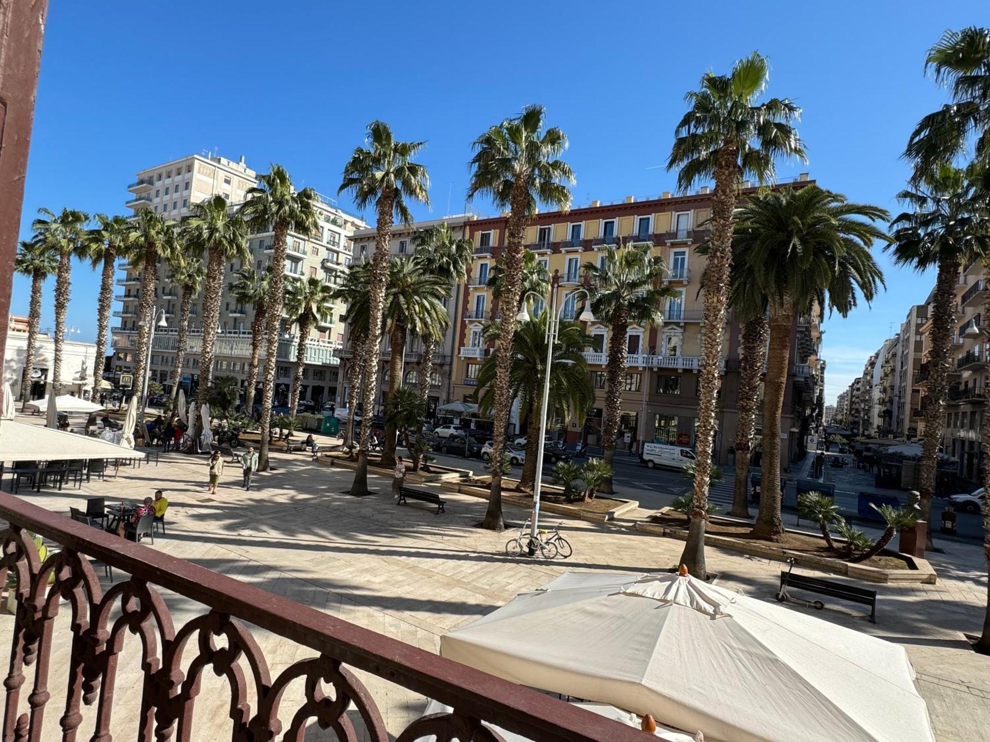 Palm Central House Bari Dış mekan fotoğraf